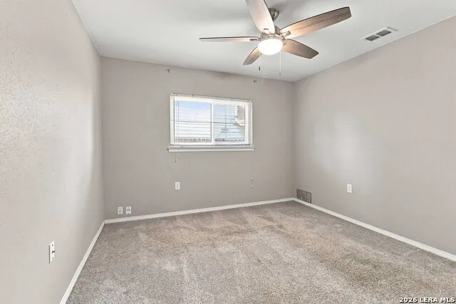 5823 LOST CRK San Antonio, TX 78247