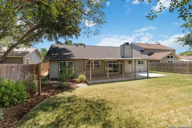 5823 LOST CRK San Antonio, TX 78247