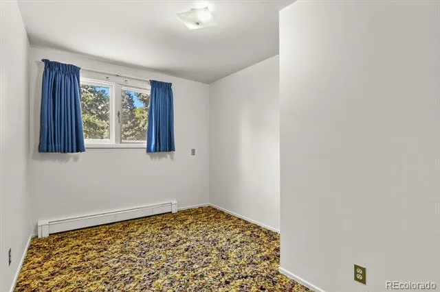 2850 S Hobart Way Denver, CO 80227