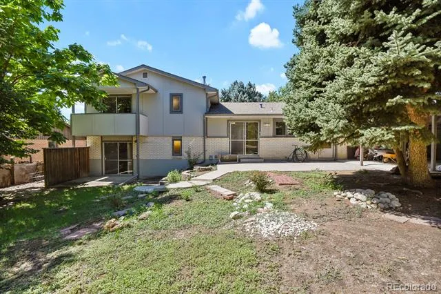 2850 S Hobart Way Denver, CO 80227