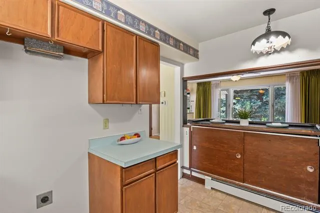2850 S Hobart Way Denver, CO 80227