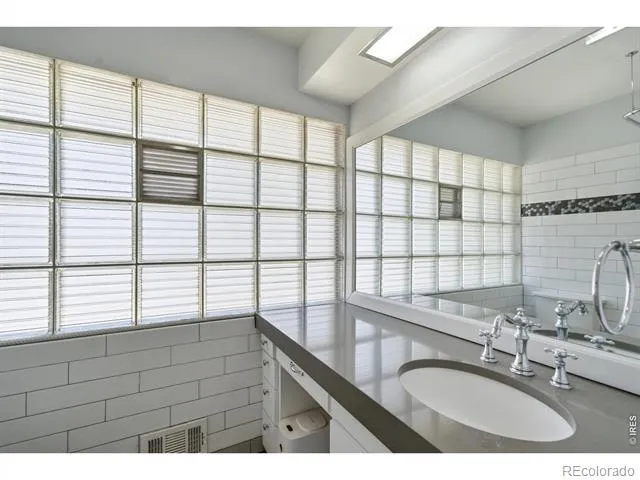 1360 Pine Street Loveland, CO 80537