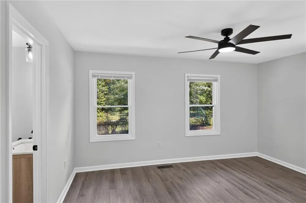 2708 E County Line Road Lithia Springs, GA 30122
