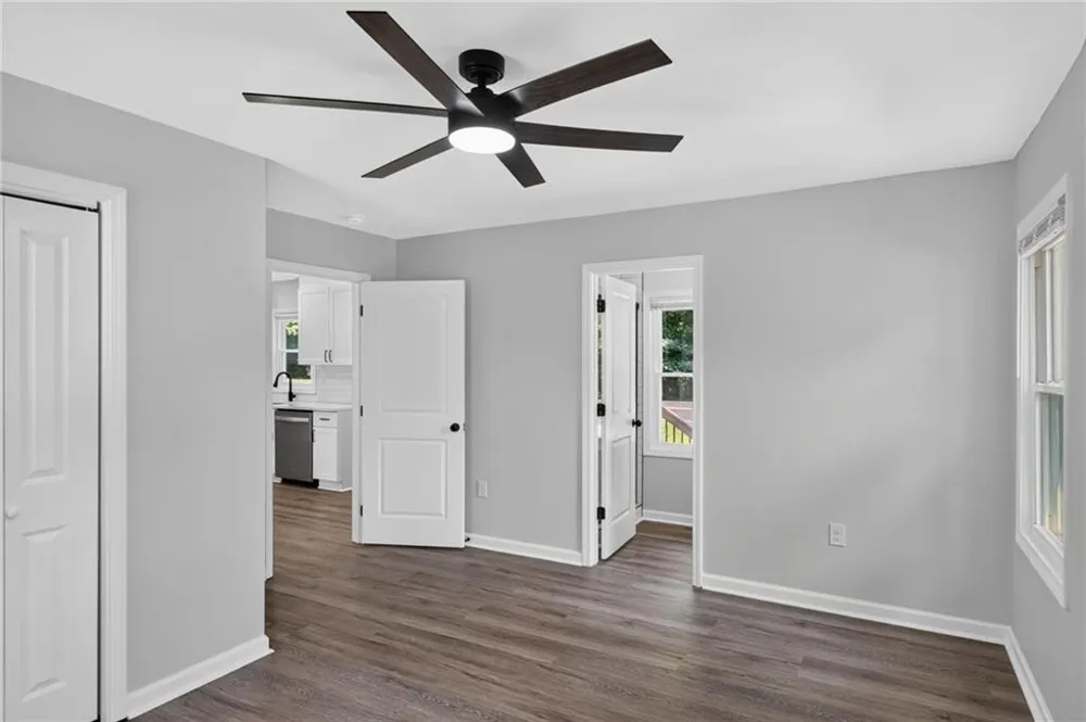 2708 E County Line Road Lithia Springs, GA 30122