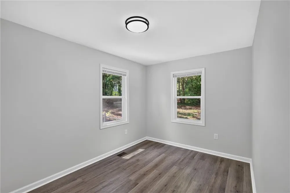 2708 E County Line Road Lithia Springs, GA 30122