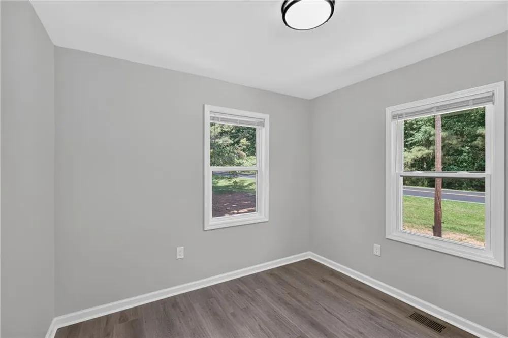 2708 E County Line Road Lithia Springs, GA 30122