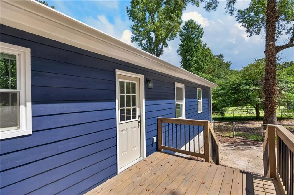 2708 E County Line Road Lithia Springs, GA 30122