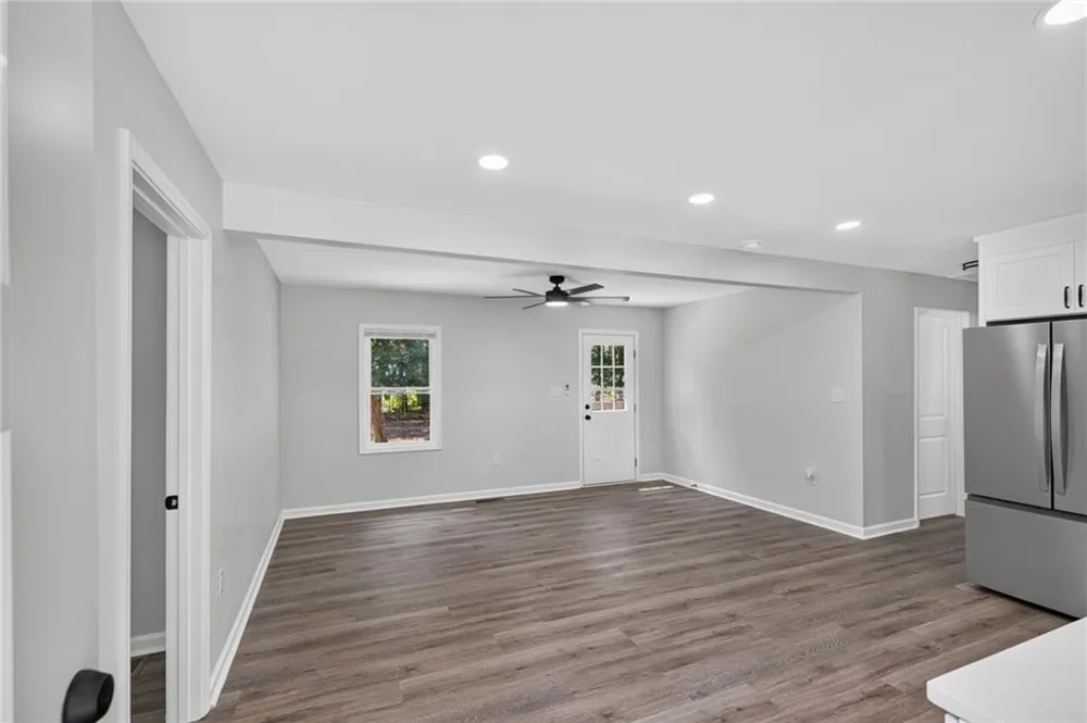 2708 E County Line Road Lithia Springs, GA 30122
