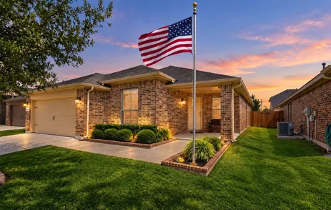 6932 Tide Lane
