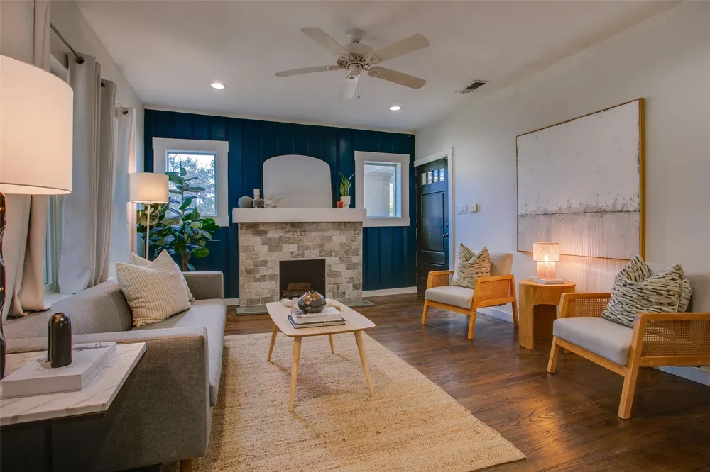2606 W 12th Street Dallas, TX 75211