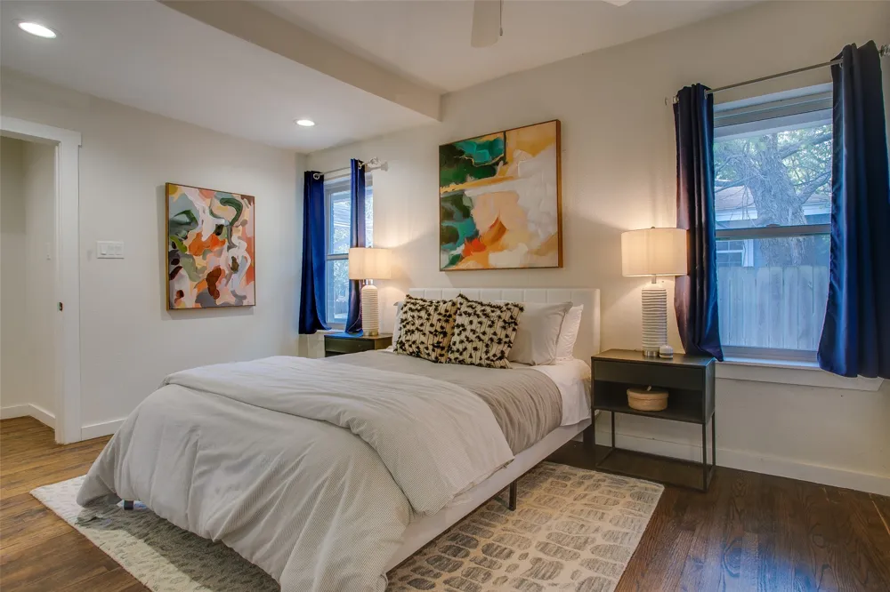 2606 W 12th Street Dallas, TX 75211