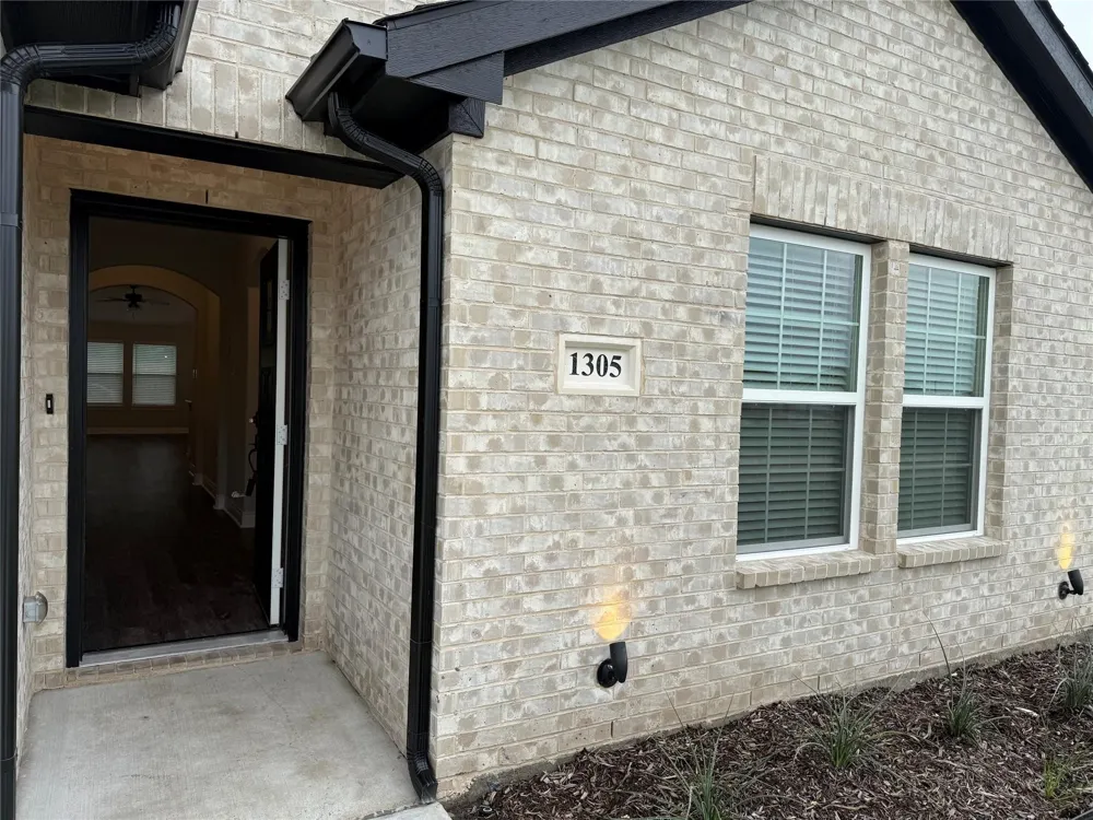1305 Brad Kellar Drive Greenville, TX 75402