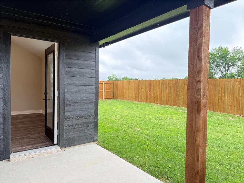 1305 Brad Kellar Drive Greenville, TX 75402