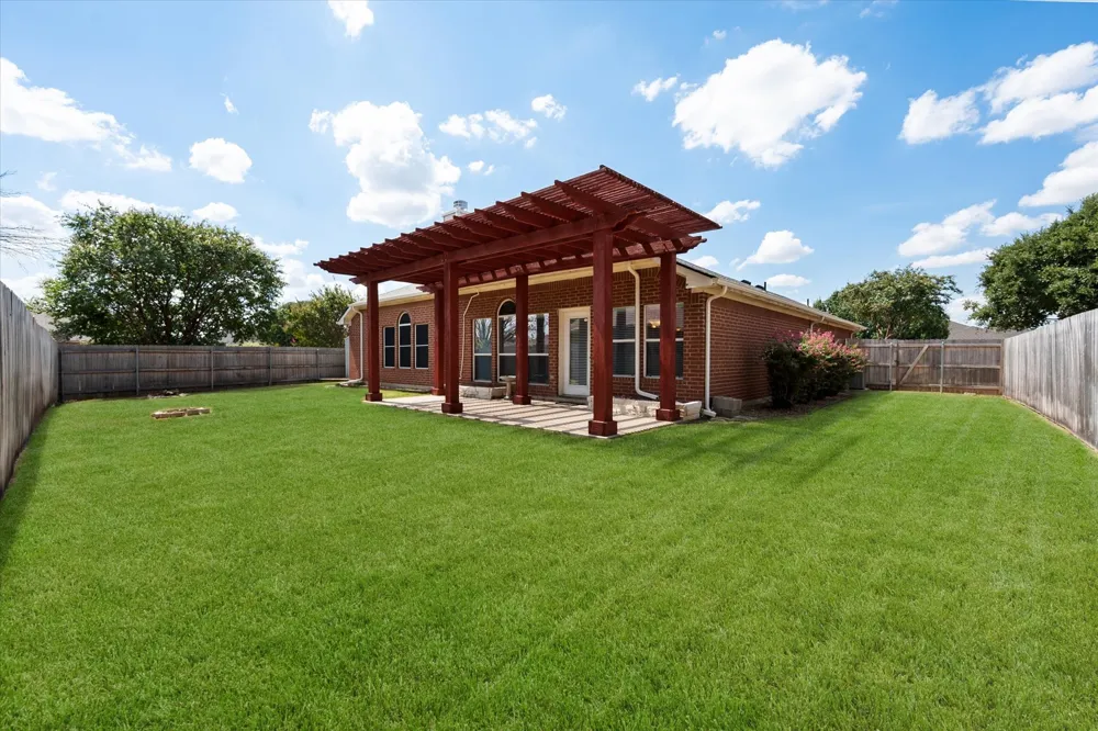 200 Arrowhead Drive Burleson, TX 76028