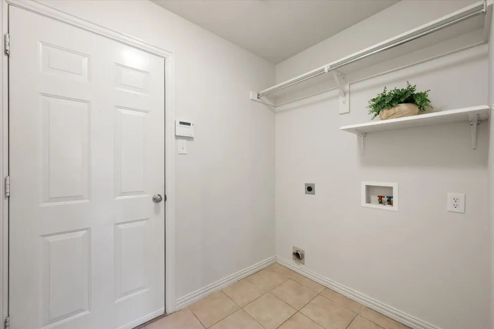 200 Arrowhead Drive Burleson, TX 76028