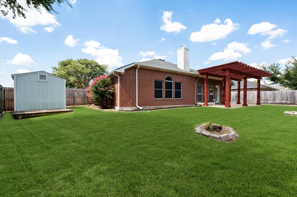 200 Arrowhead Drive Burleson, TX 76028