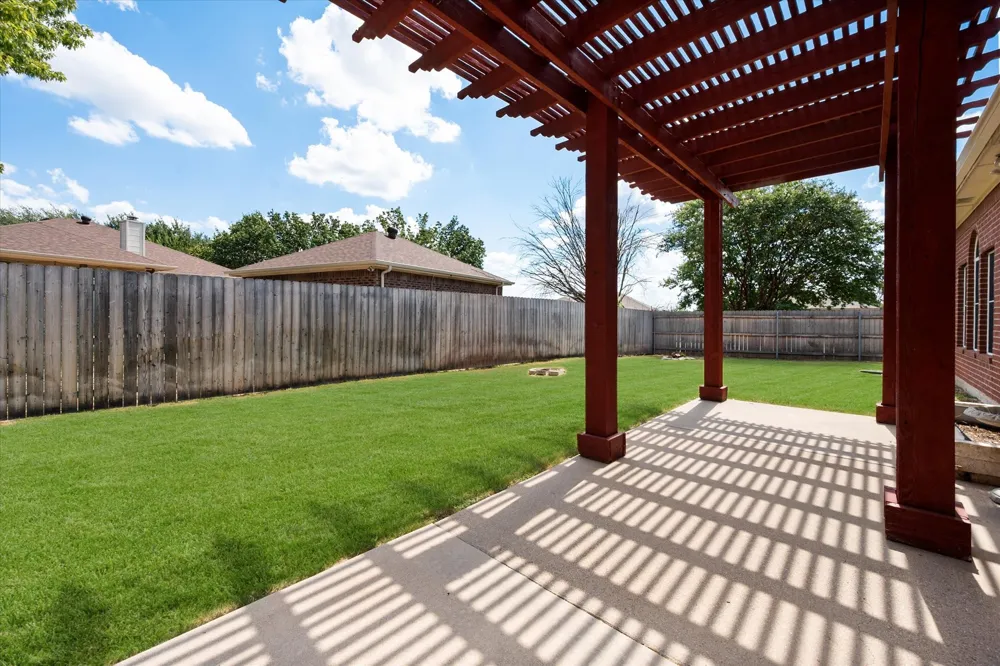 200 Arrowhead Drive Burleson, TX 76028