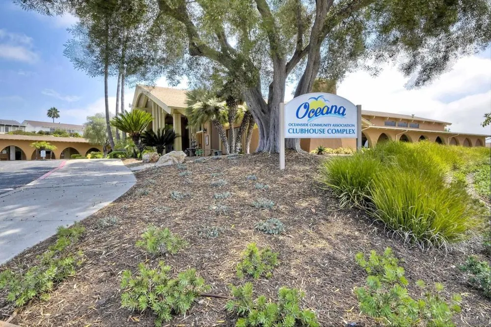 3755 Vista Campana #11 Oceanside, CA 92057