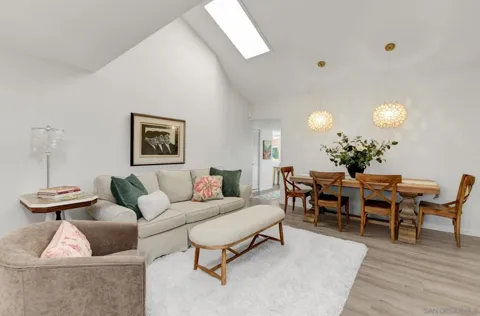 3755 Vista Campana #11