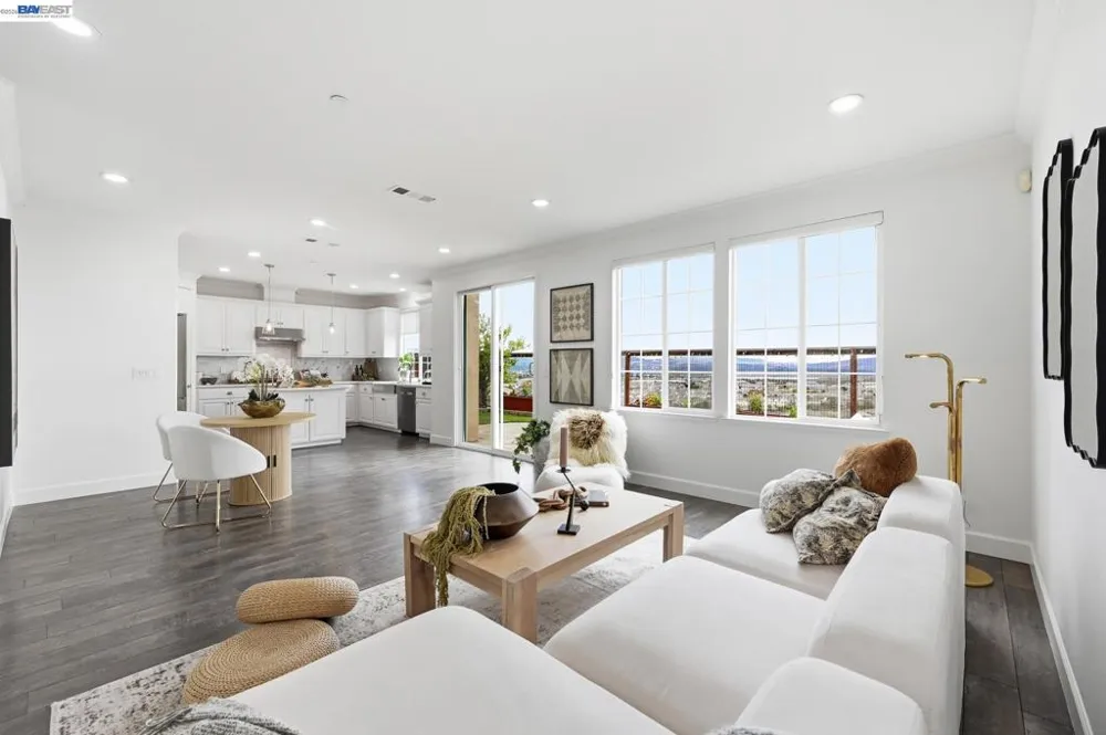 4726 S Spago Drive Dublin, CA 94568