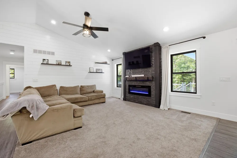 3848 Trailside Drive Muskegon, MI 49444