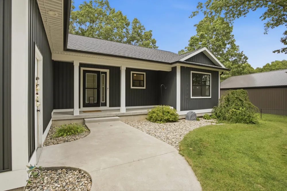 3848 Trailside Drive Muskegon, MI 49444