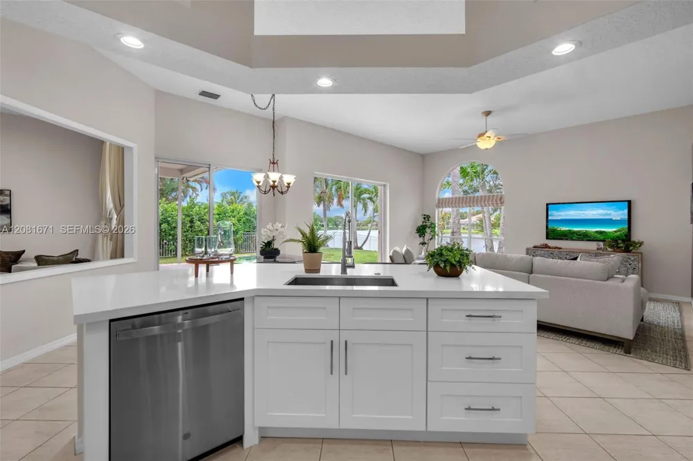 2008 NW 126th Ave Pembroke Pines, FL 33028