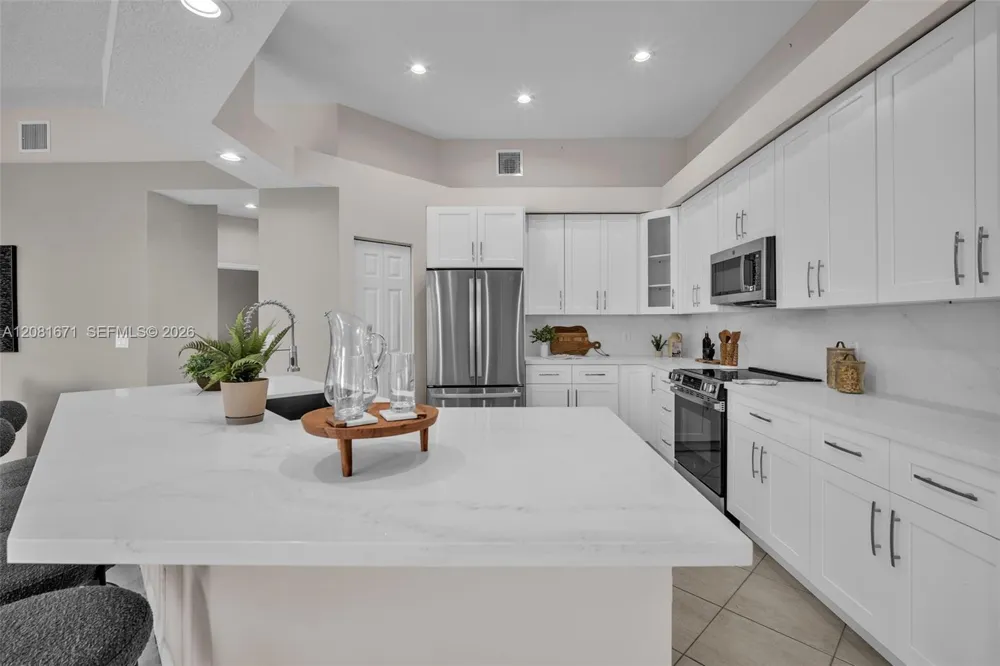 2008 NW 126th Ave Pembroke Pines, FL 33028
