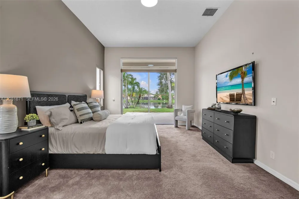 2008 NW 126th Ave Pembroke Pines, FL 33028