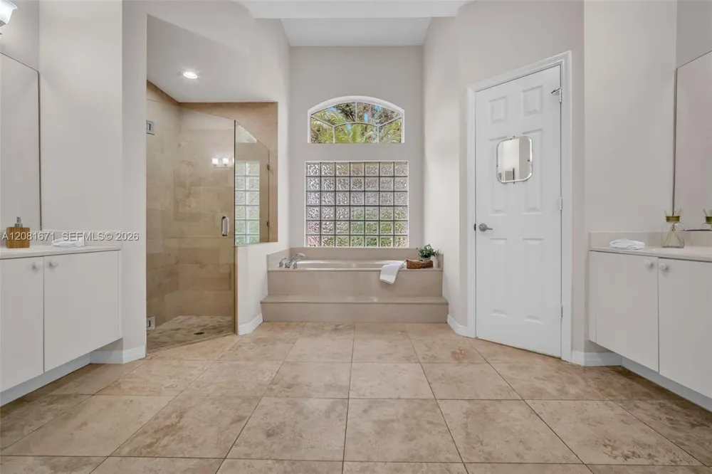 2008 NW 126th Ave Pembroke Pines, FL 33028