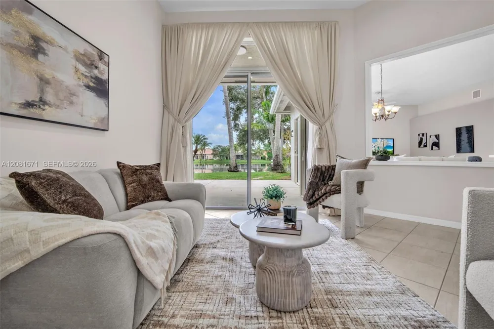 2008 NW 126th Ave Pembroke Pines, FL 33028