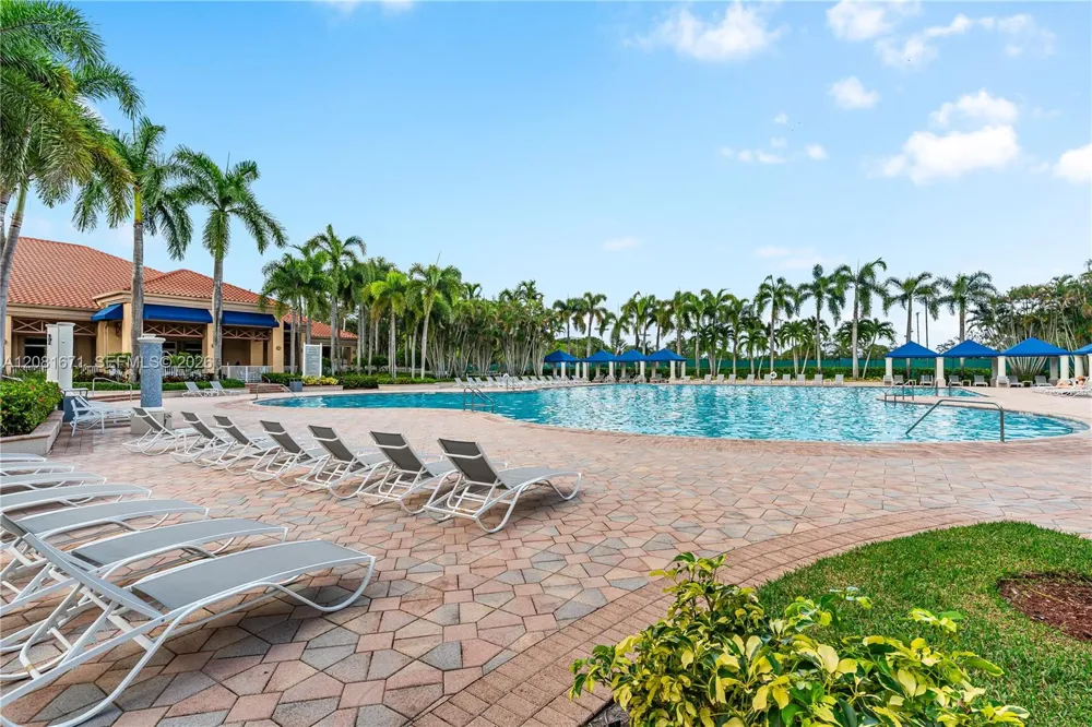 2008 NW 126th Ave Pembroke Pines, FL 33028