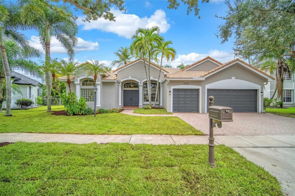 2008 NW 126th Ave Pembroke Pines, FL 33028