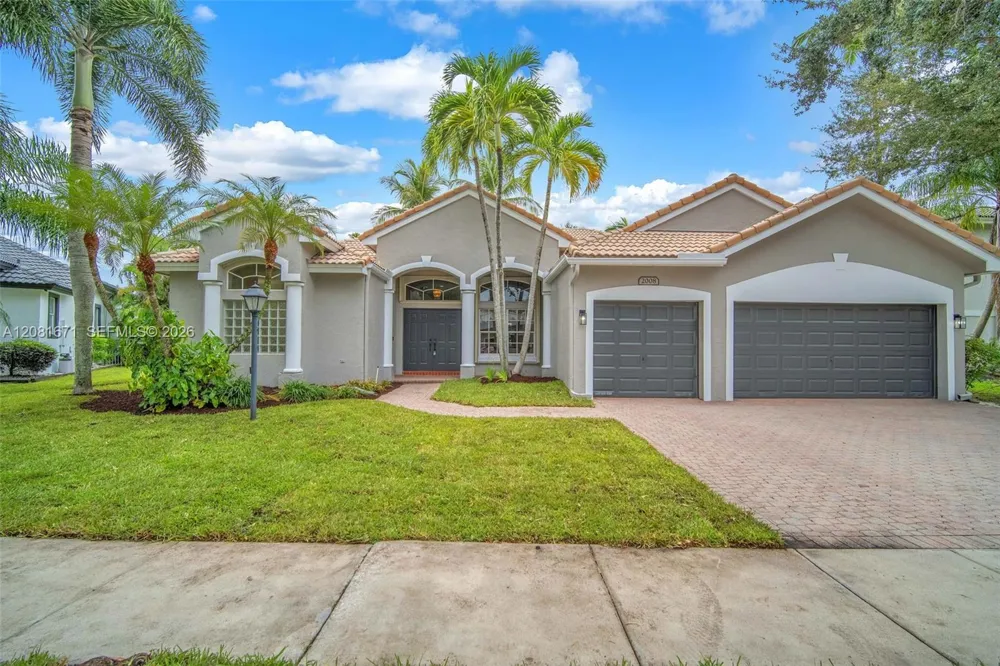 2008 NW 126th Ave Pembroke Pines, FL 33028