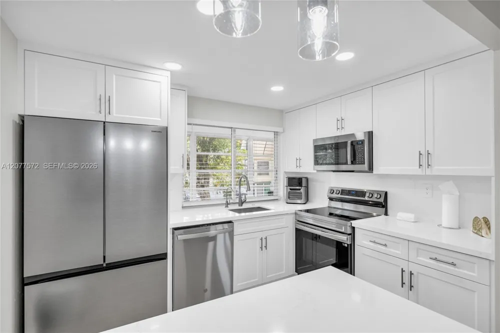9091 Lime Bay Blvd #211 Tamarac, FL 33321