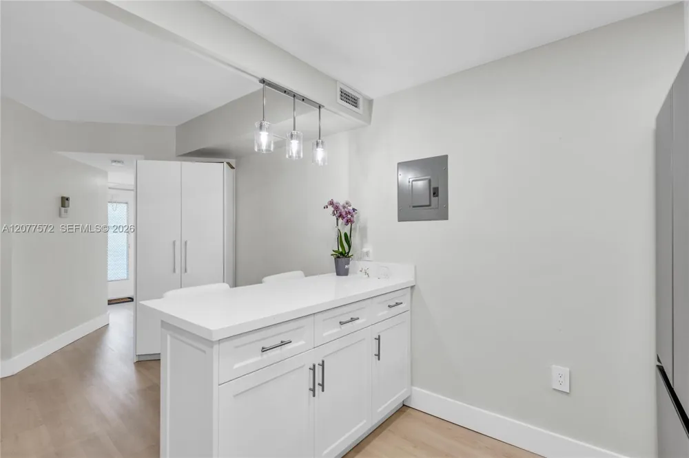 9091 Lime Bay Blvd #211 Tamarac, FL 33321