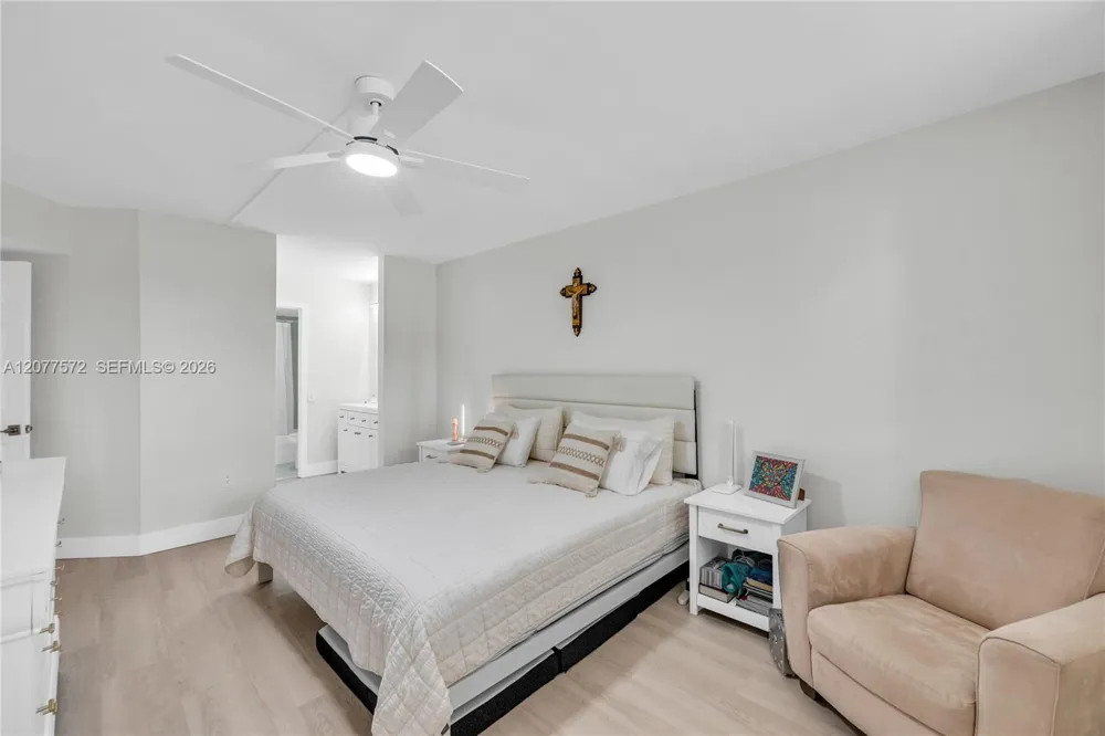 9091 Lime Bay Blvd #211 Tamarac, FL 33321