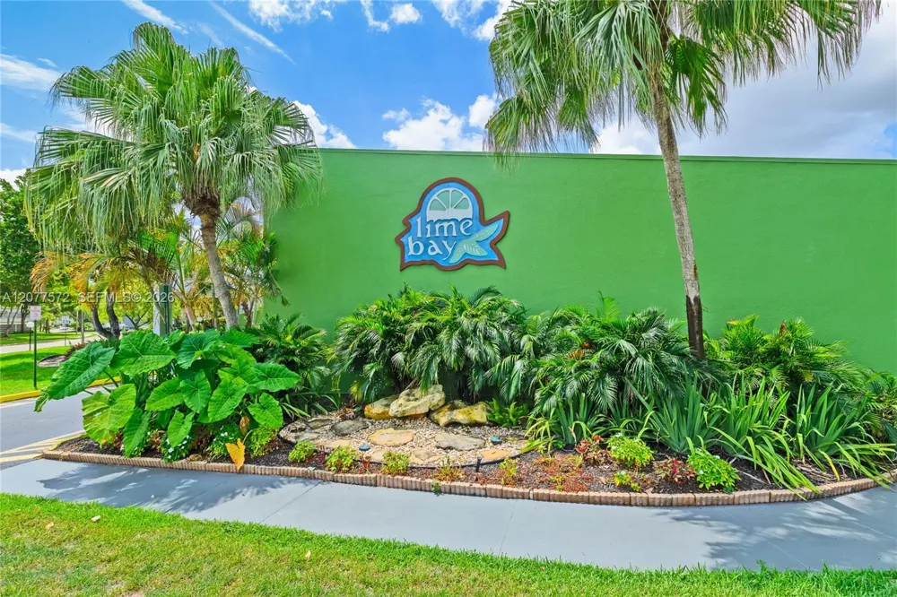 9091 Lime Bay Blvd #211 Tamarac, FL 33321
