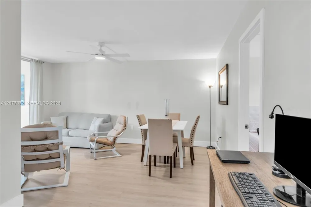 9091 Lime Bay Blvd #211 Tamarac, FL 33321