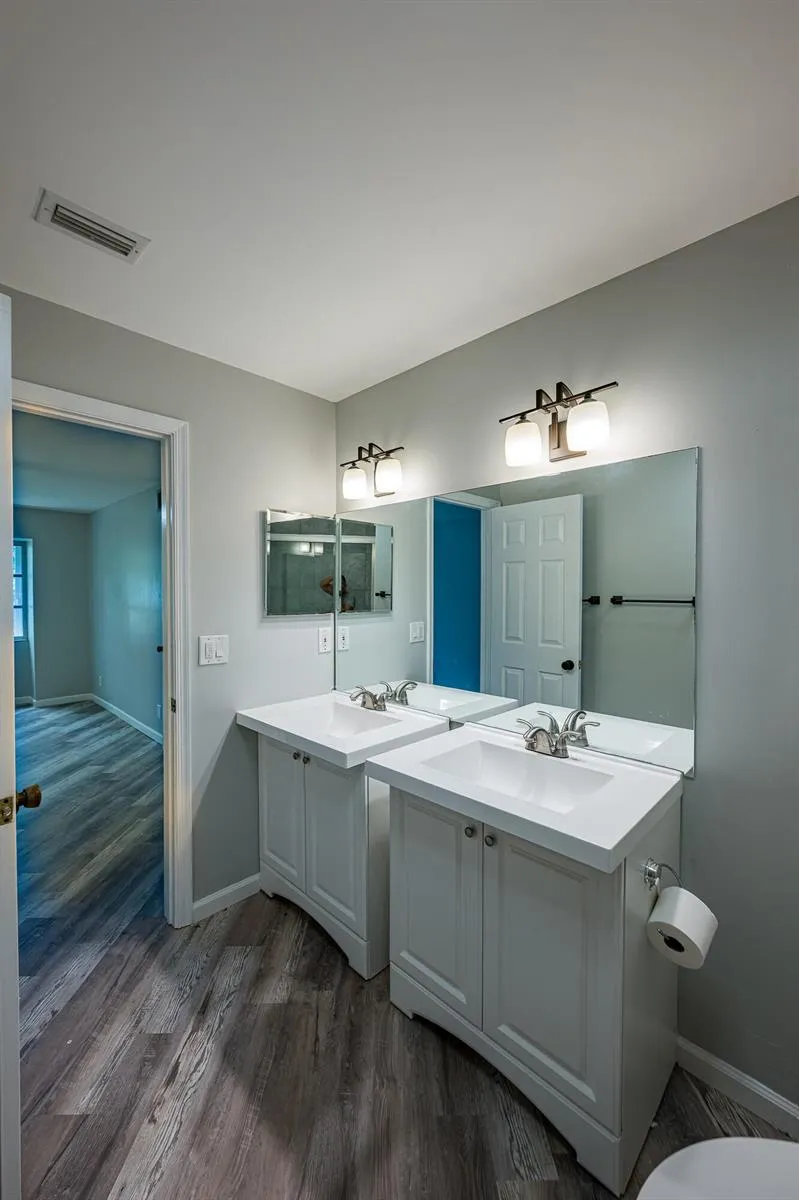 4300 Hazel Avenue #D Palm Beach Gardens, FL 33410