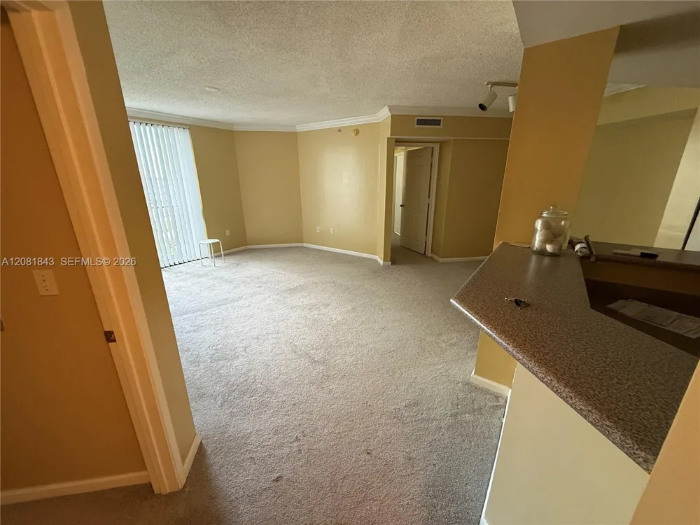 1919 Van Buren St #608A Hollywood, FL 33020