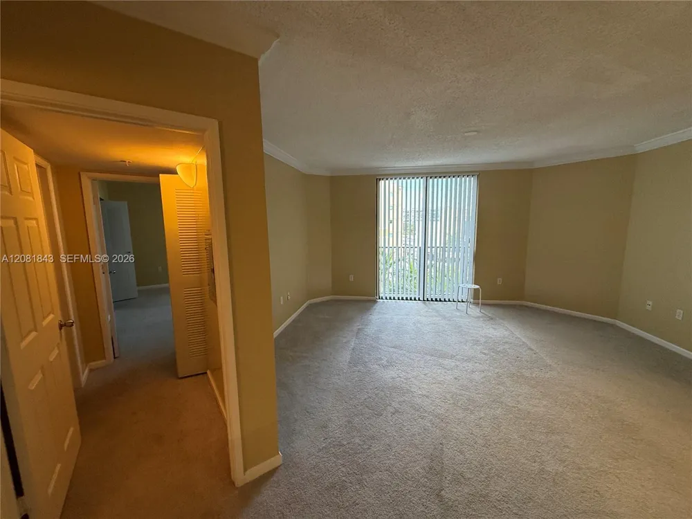 1919 Van Buren St #608A Hollywood, FL 33020
