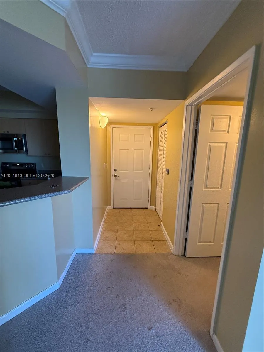 1919 Van Buren St #608A Hollywood, FL 33020