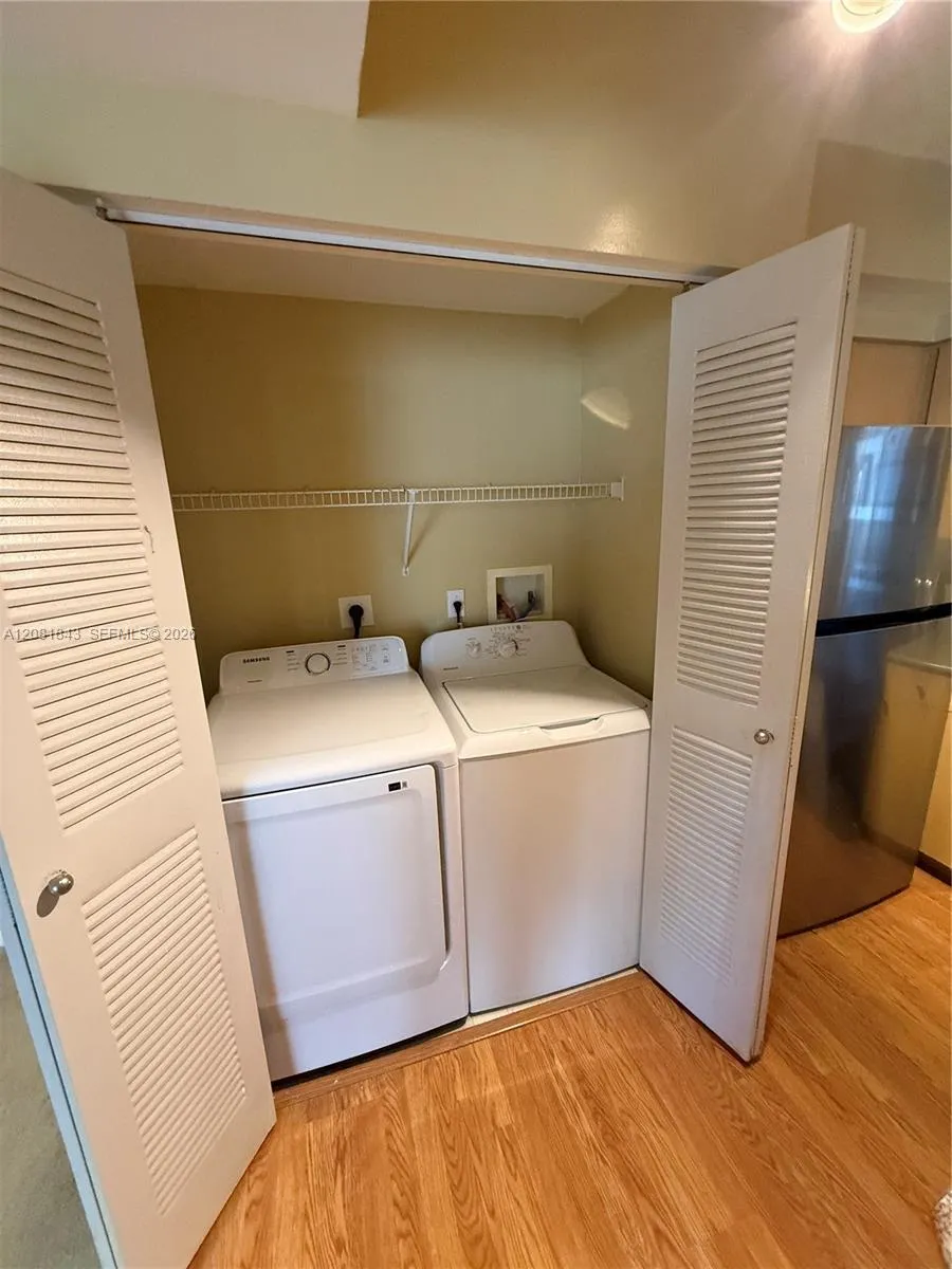 1919 Van Buren St #608A Hollywood, FL 33020
