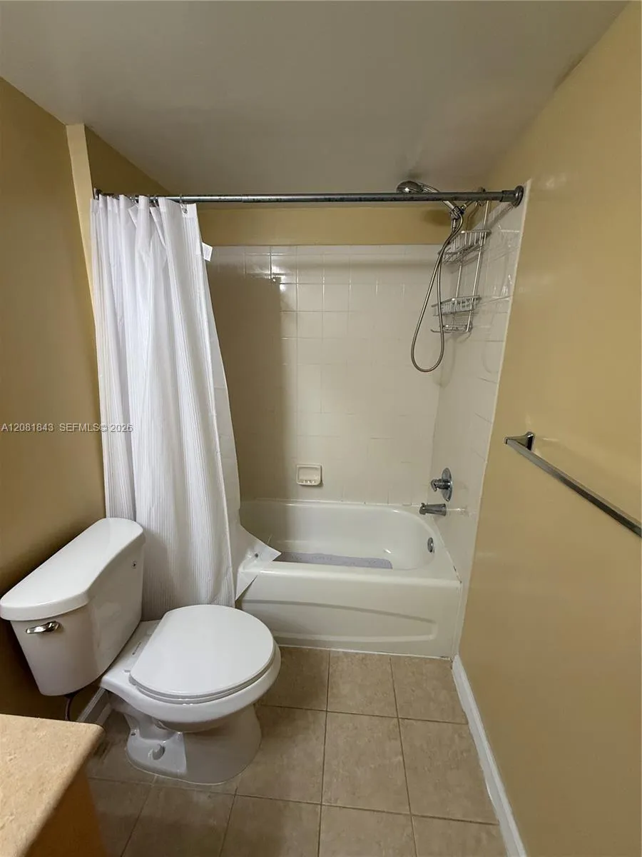 1919 Van Buren St #608A Hollywood, FL 33020