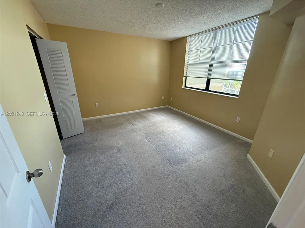 1919 Van Buren St #608A Hollywood, FL 33020