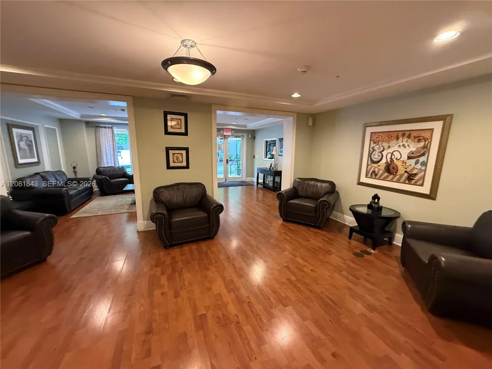 1919 Van Buren St #608A Hollywood, FL 33020