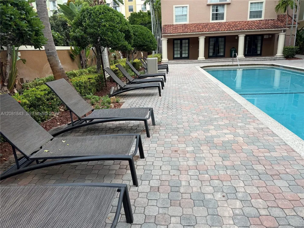 1919 Van Buren St #608A Hollywood, FL 33020