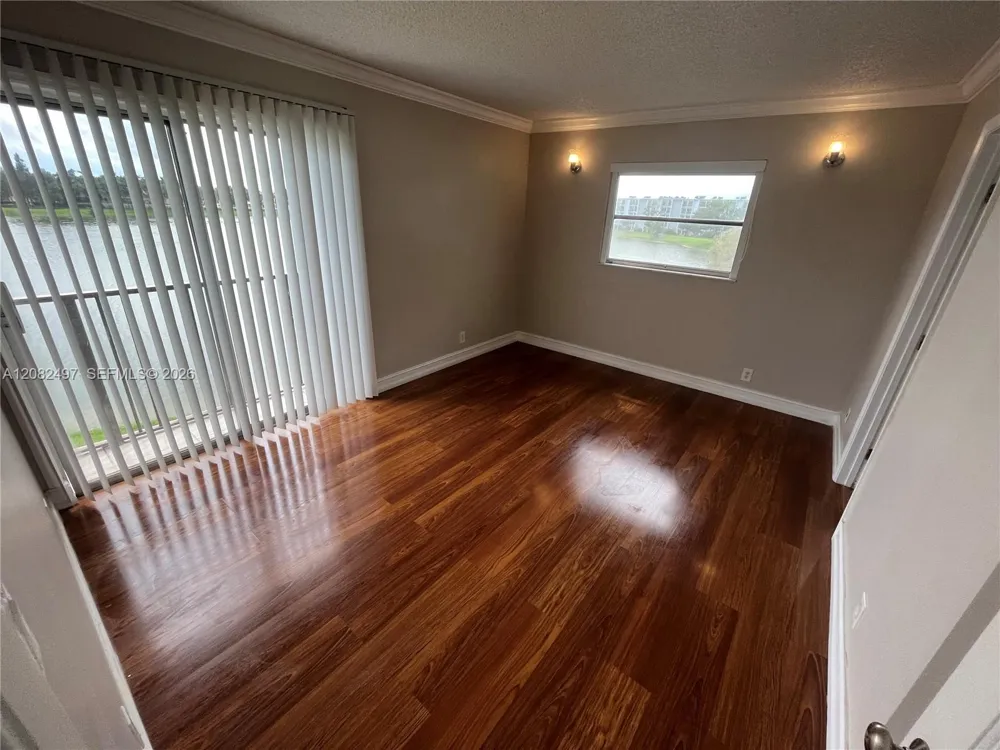 8560 Sherman Cir #308 Miramar, FL 33025