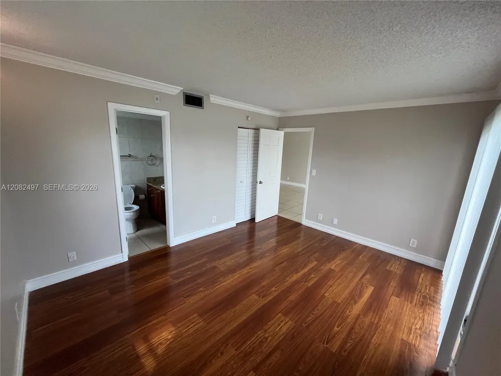 8560 Sherman Cir #308 Miramar, FL 33025